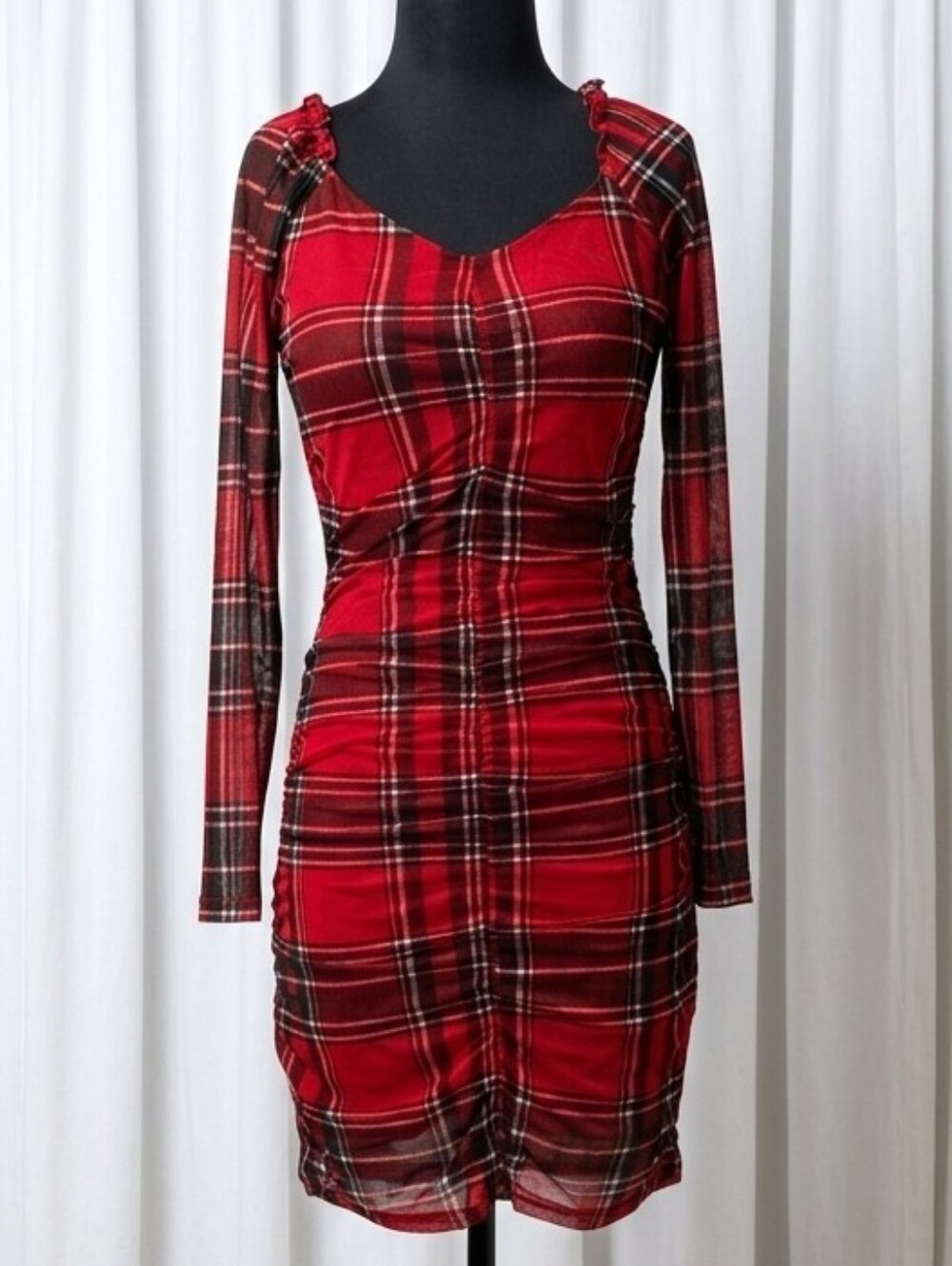 Jolie & Joy Red Plaid Long-Sleeve Ruched Mini Dress